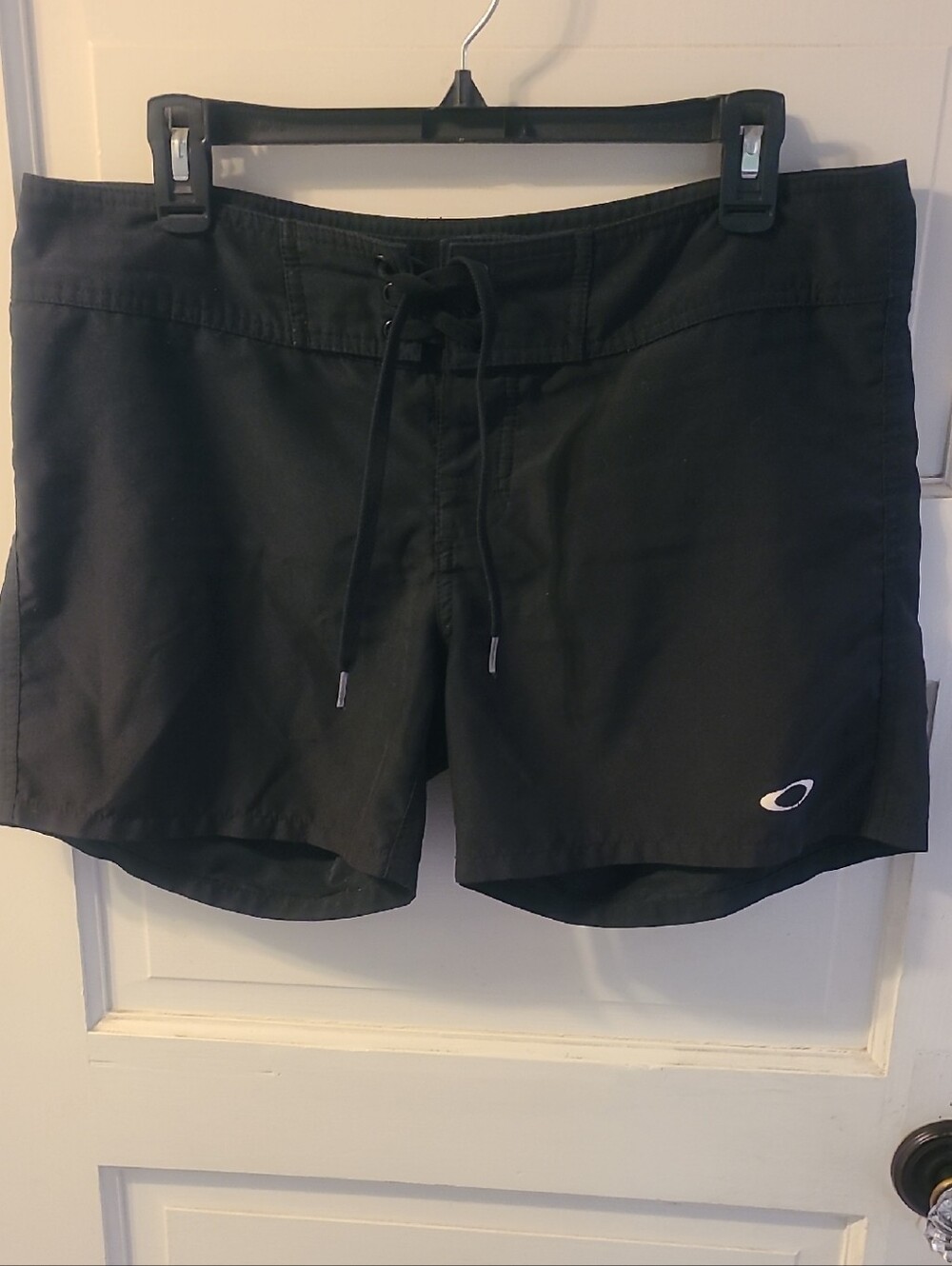 Oakley Black Women's Swim Board Shorts 9/10 with Drawstring